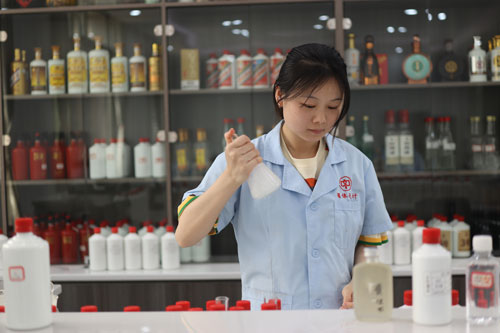 為什么說白酒對身體健康有益？